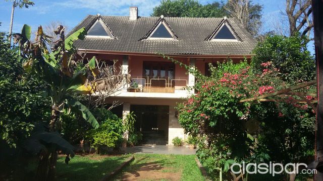VENDO HERMOSA CASA EN FERNANDO DE LA MORA, ZONA SUR — foto 3