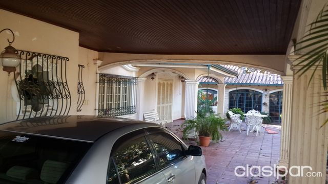 Vendo Residencia, tipo casa quinta. — foto 3