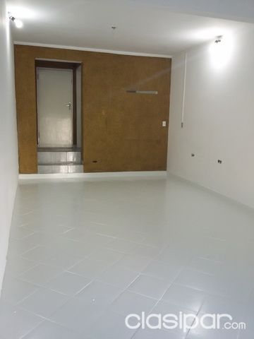 Alquilo salón comercial sobre Avda. de la Victoria en Barrio San Pablo, Asunción — foto 2