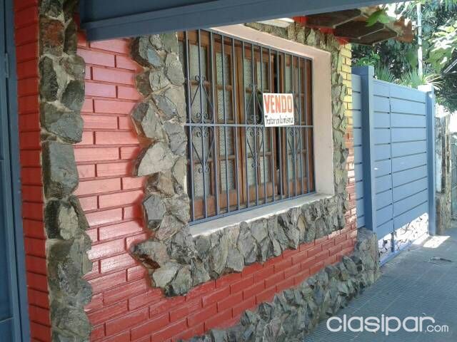 VENDO CASA EN EXCELENTE UBICACIÓN — foto 2