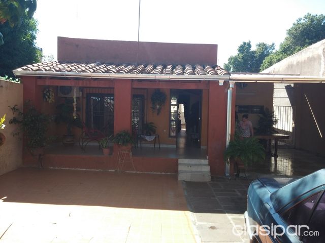 CHALET MODERNO EN ZONA LUISITO FELIX BOGADO — foto 3