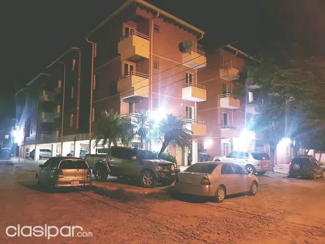Depto de 2 dormitorios a 100 más de Avda Mcal Lopez — foto 2