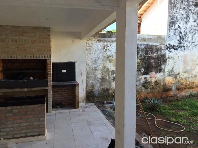 ELYSIUM INMUEBLES ALQUILA: CASA MINIMALISTA A ESTRENAR EN BARRIO NAZARETH — foto 3