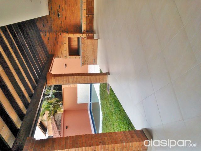 VENDO MANSION RECIEN TERMINDA DE LUJO ZONA CLEGIO GOETHE — foto 2