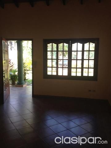 VENDO CASA EN FDO. DE LA MORA ZONA SUR - LEOPARDI Y 11 DE SETIEMBRE — foto 2