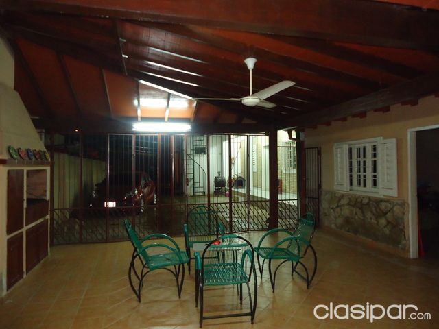 VENDO CASA EN TRINIDAD, CERCA DE AVDA ITAPUA — foto 2