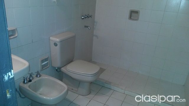 AMPLIA CASA CERCANÍA DE LA VICTORIA, B° SAN PABLO — foto 3