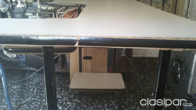 Remato mesa para computadora — foto 3