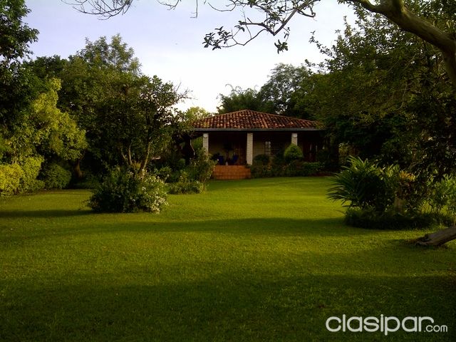 PIRIBEBUY - Hermosa casa frente mismo al arroyo. — foto 3
