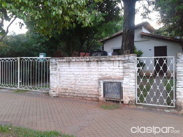 Casa Independiente ideal para una pareja con hijo en Lambare a 1 cuadra y media de Cacique Lambare (Sub Estatica de la Ande) — foto 2