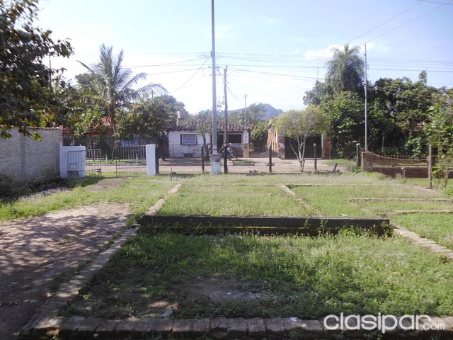 VENDO CASA EN PARAGUARI A UNA CUADRA DE LA RUTA INTERNACIONAL NRO. 1 — foto 2