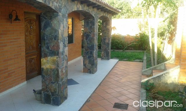 Casa en Mariano R Alonso — foto 2