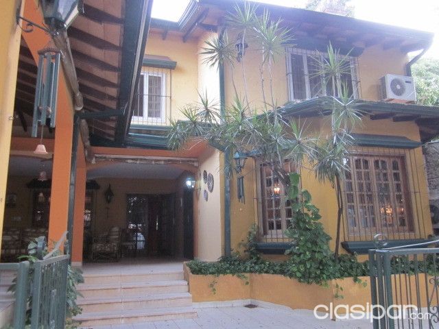 VENDO HERMOSA CASA, UBICADA EN BARRIO NAZARETH, IDEAL PARA OFICINA O VIVIENDA. — foto 3