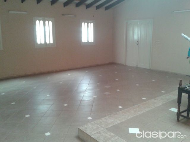 ALQUILO HERMOSA Y AMPLIA VIVIENDA — foto 3