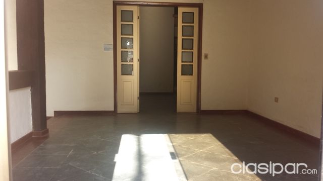 BARRIO MBURUCUYA CASA TODO EN PLANTA BAJA — foto 2
