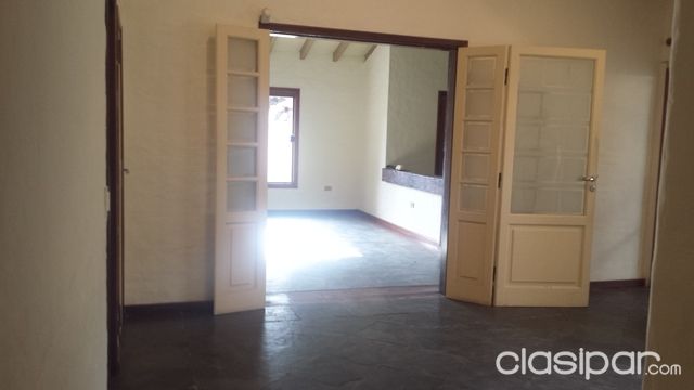 BARRIO MBURUCUYA CASA TODO EN PLANTA BAJA — foto 3