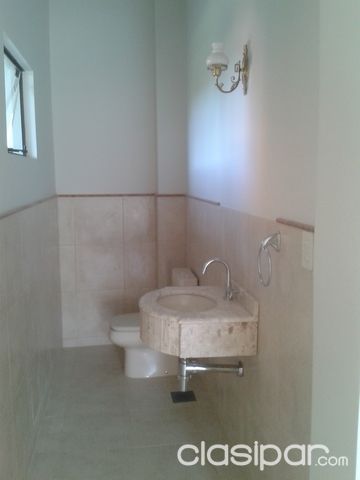 CASA RESTAURADA NUEVA EN ZONA MALL EXCELSIOR — foto 3