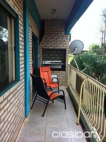 VENDE-SE APARTAMENTO COM GARAGEM PARA DOIS CARROS — foto 2