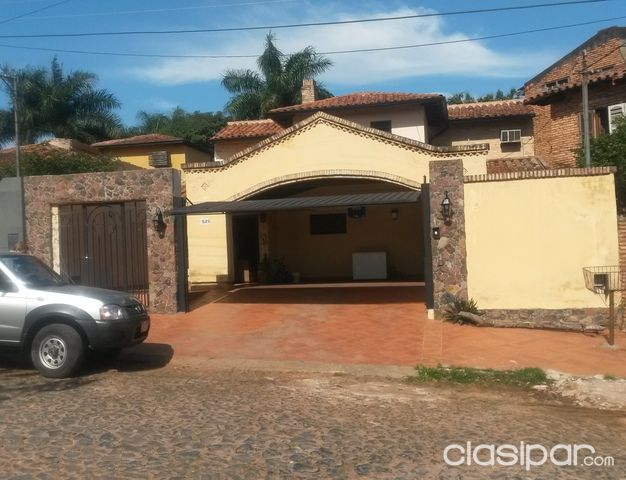 A PASOS DE LA AVDA. STMA TRINIDAD — foto 2