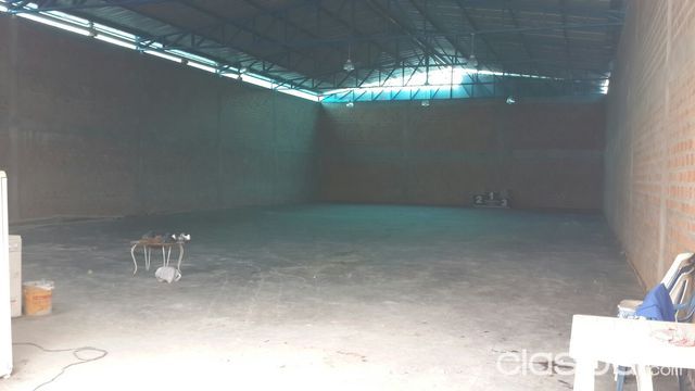Vendo Deposito con oficinas y showroom — foto 3