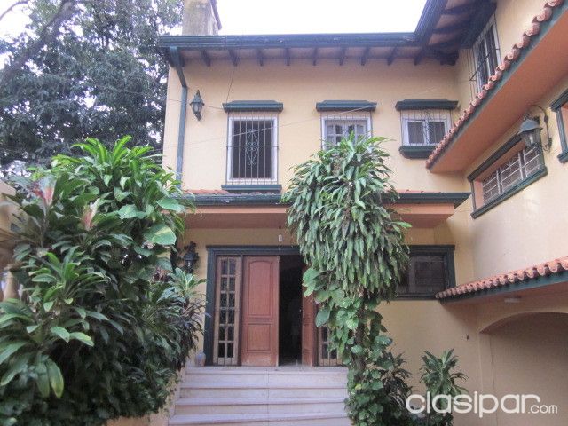 VENDO HERMOSA CASA, UBICADA EN BARRIO NAZARETH, IDEAL PARA OFICINA O VIVIENDA. — foto 2