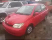 Ofresco Toyota Platz Año 2001 Motor 1.5 Vvti Naftero Caja Automatica Color Rojo Recien Importado Sin Uso En Paraguay Con Garantia Por Cambio De Volante