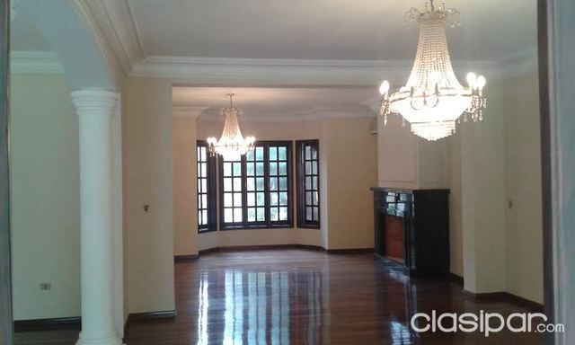VENDO HERMOSA Y AMPLIA RESIDENCIA EN PLENO VILLAMORRA — foto 3
