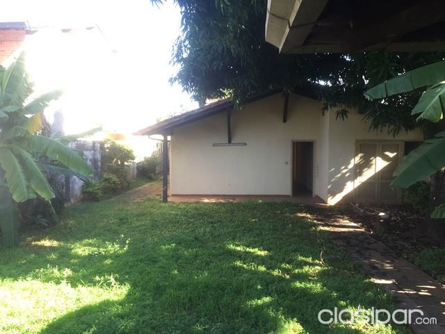 VENDO CASA A RECICLAR. HERRERA. SOBRE LA CALLE ANDRADE — foto 3