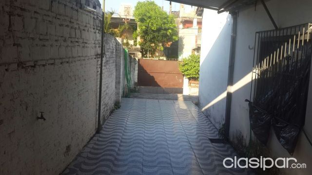 VENDO CASA EN SAJONIA - YTA PUTAPUNTA — foto 2