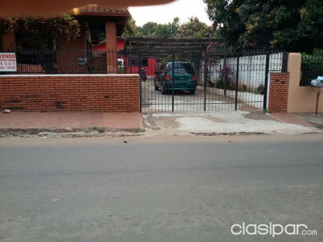 VENDO CASA EN SAN LORENZO SOBRE CALLE ASFALTADA — foto 3