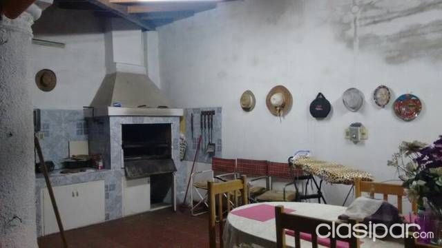 Vendo casa en lambare sobre augusto roa bastos — foto 2