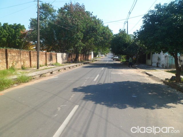 VENDO CASA EN B. HERRERA A 1 CUADRA DE LILLIO, 830.000.000GS.!!!! — foto 3