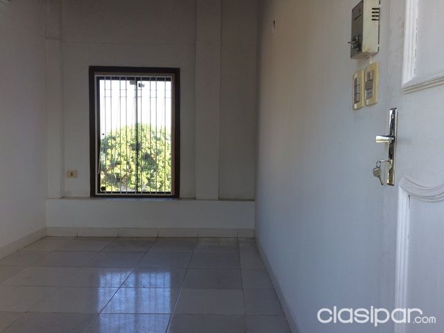 Alquilo departamento en Asunción barrio pinoza — foto 2