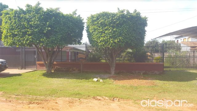 VENDO RESIDENCIA EN CNEL OVIEDO — foto 3