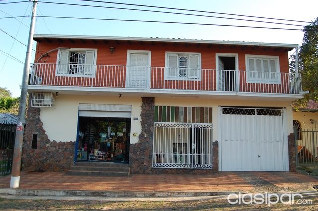 Importante Residencia en Zona Salemma km 9 12 — foto 2