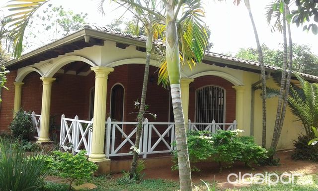 REMATO HERMOSA CASA EN ZONA RESIDENCIAL!!!!! — foto 2