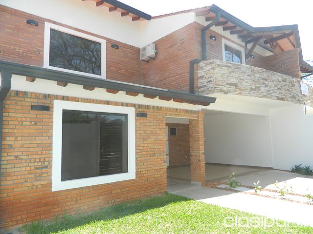 Amplio Duplex Tipo Casa A Estrenar Zona Conmebol Luque — foto 2