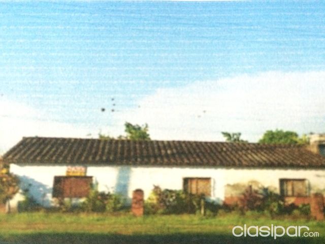 VENDO CASA CON AMPLIO PATIO EN BENJAMIN ACEVAL — foto 2