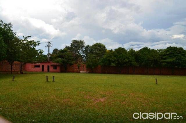 Vendo casa quinta con polideportivo, zona carapegua — foto 3
