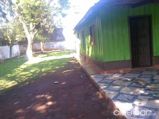 Terreno con pequeña casa — foto 2
