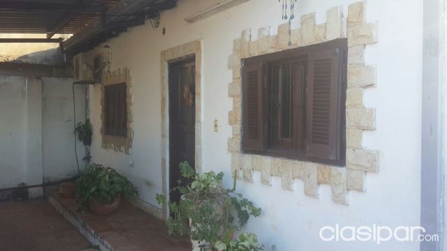 VENDO CASA EN SAJONIA - YTA PUTA PUNTA — foto 3