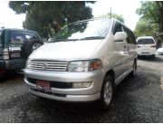VENDO TOYOTA REGUIS AÑO 98 / REC IMPORTADO / DOBLE TECHO SOLAR / MOTOR 3.0 KZN / OFRECE ANTAR AUTOMOTORES