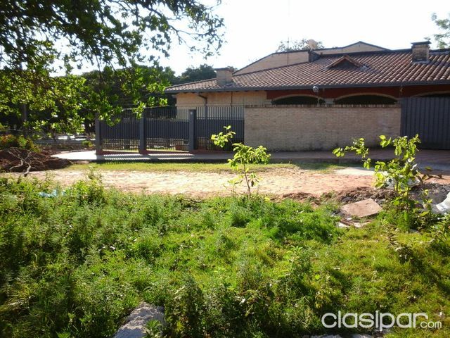 ATENCIÓN INVERSIONISTA VENDO HERMOSA PROPIEDAD EN ESQUINA ZONA ASO BANCO DE FOMENTO AVDA DEL YACH — foto 2