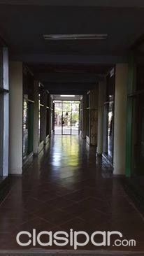 Alquilo planta baja en PLENO CENTRO..... — foto 2