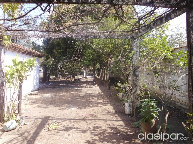 VENDO CASA EN PARAGUARI A UNA CUADRA DE LA RUTA INTERNACIONAL NRO. 1 — foto 3