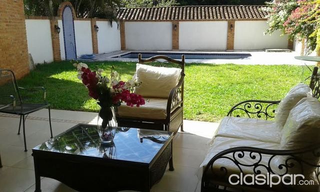 ALQUILO RESIDENCIA EN BARRIO HERRERA SOBRE SUCRE — foto 2
