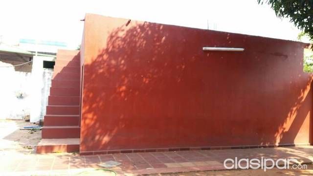 VENDO CASA CON SALONES — foto 3