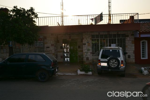 OFERTA VENDO CASA CENTRO LUQUE!!!! — foto 3
