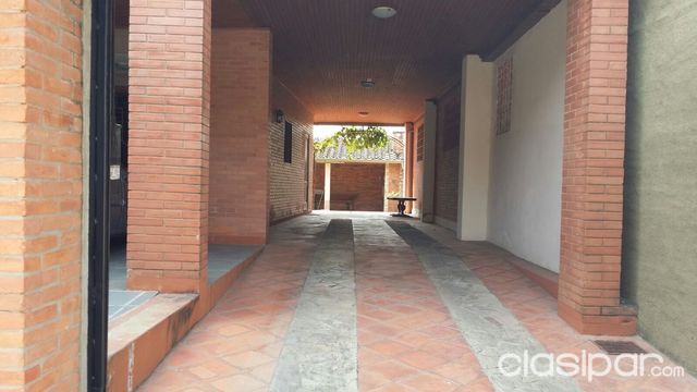 ZONA COLEGIO CONCORDIA, IPS CENTRAL, HERMOSA CASA — foto 2