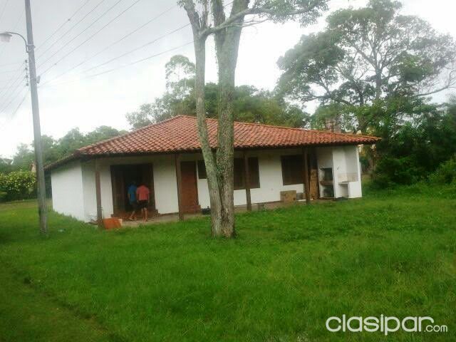 VENDO HEROSA CASA EN SAN BERNARDINO ZONA CLUB PUERTA DEL LAGO — foto 2